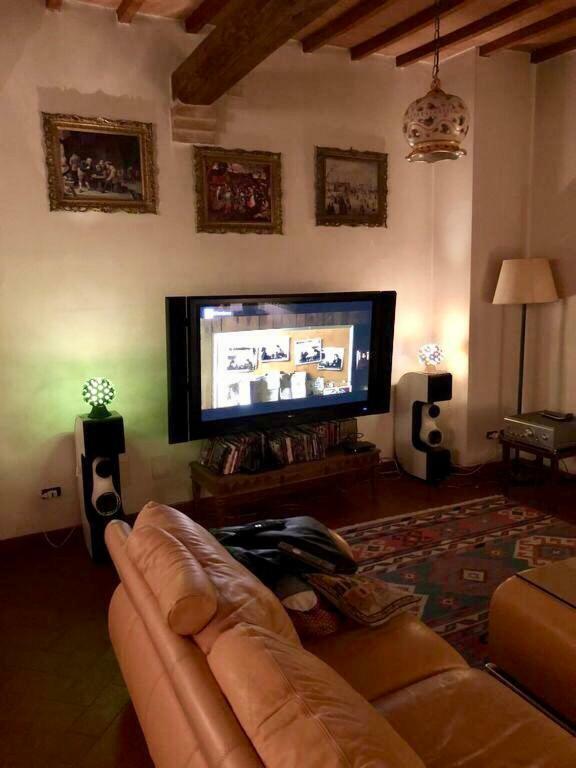 Super Attico Della Brigata Spendereccia!